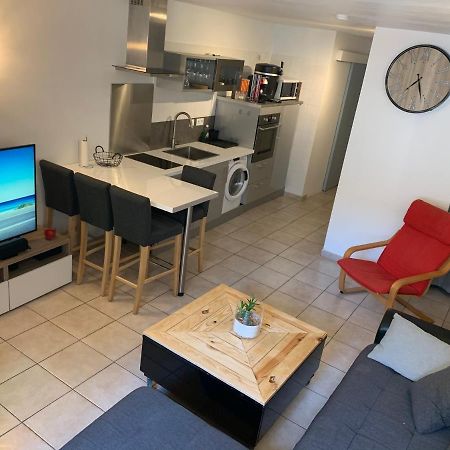 Appartement Moderne Au Centre-Ville De Vaison Экстерьер фото