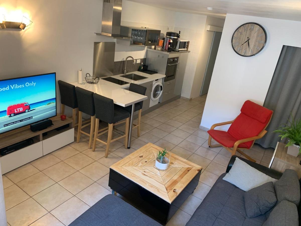 Appartement Moderne Au Centre-Ville De Vaison Экстерьер фото